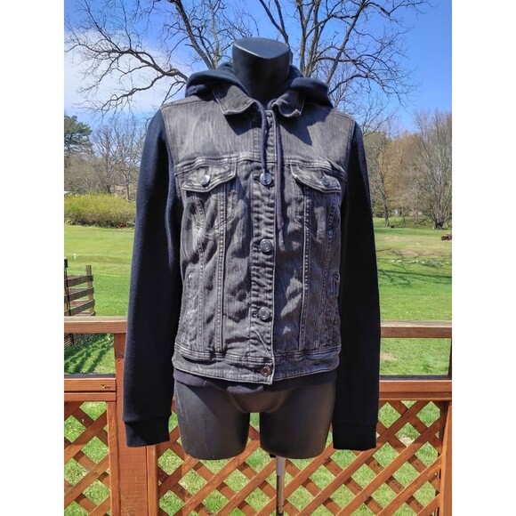 American Eagle Outfitters Jackets & Blazers - American Eagle Black Denim Hoodie Trucker Jacket Size Medium